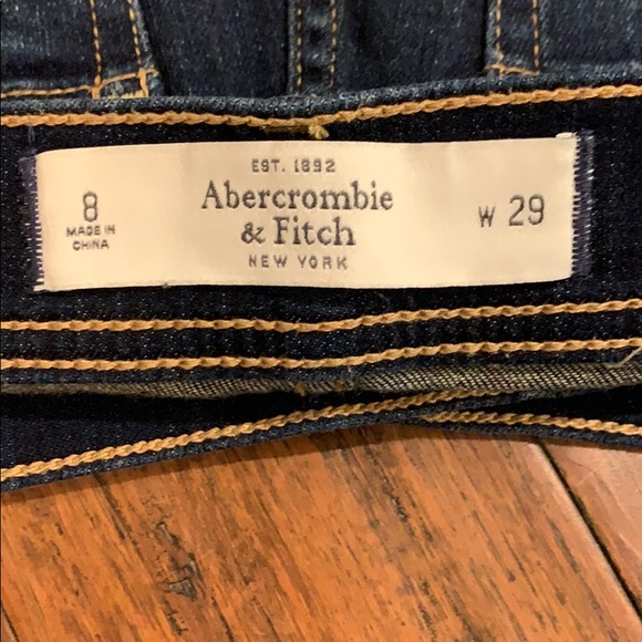 Shorts - Picture 3 of 3